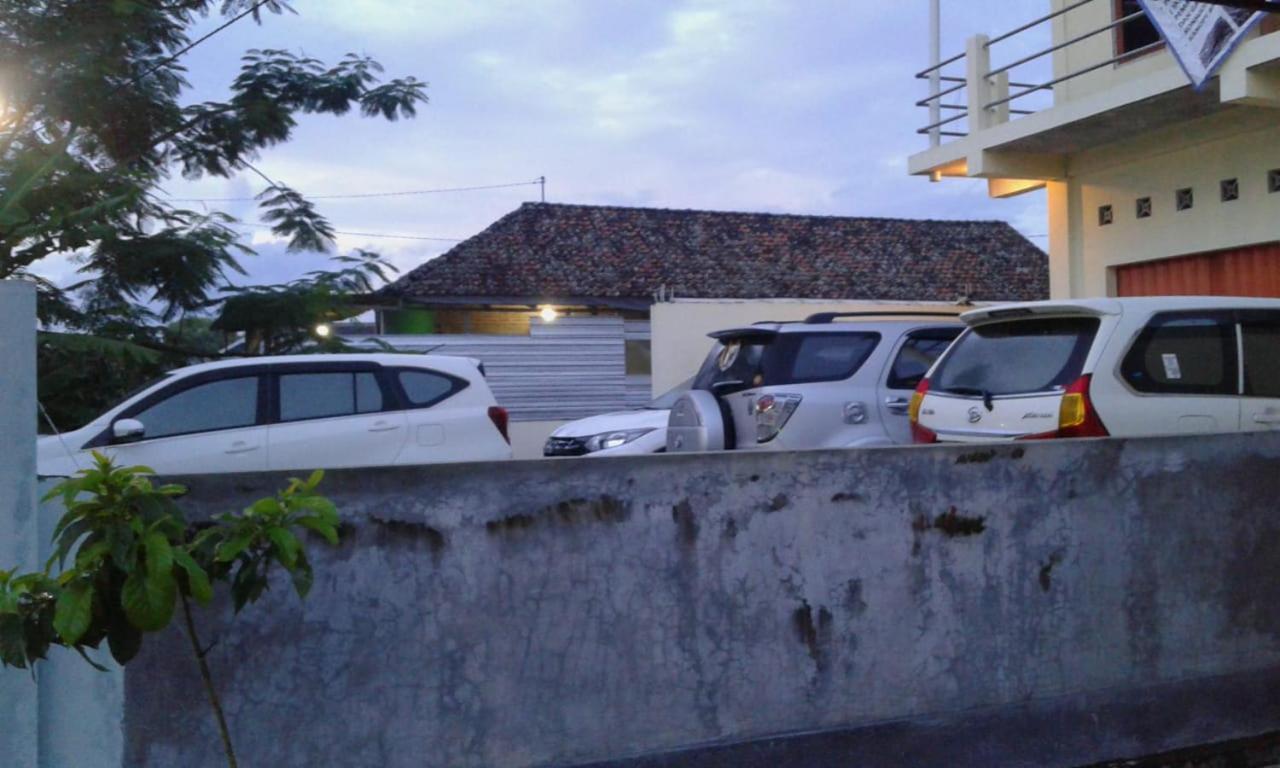 Spot On 93020 Rumah Singgah Ganjuran Bantul Exterior foto