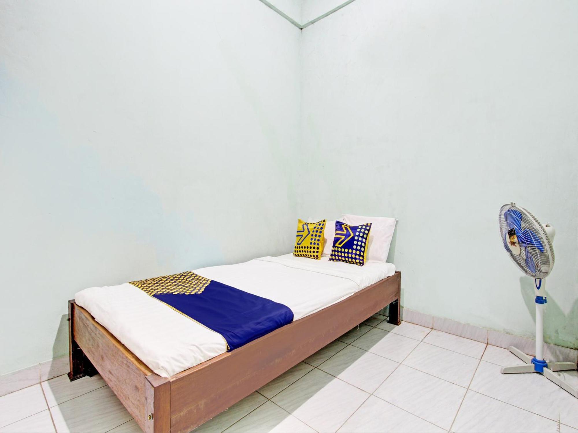 Spot On 93020 Rumah Singgah Ganjuran Bantul Exterior foto